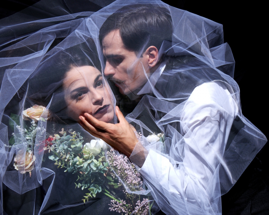 &Epsilon;ί&delta;&alpha;&mu;&epsilon; &tau;&eta;&nu; &Lambda;&Iota;&Gamma;&Epsilon;&Iota;&Alpha; &tau;&omicron;&upsilon; Έ&nu;&tau;&gamma;&kappa;&alpha;&rho; Ά&lambda;&lambda;&alpha;&nu; &Pi;ό&epsilon; &sigma;&epsilon; &sigma;&kappa;&eta;&nu;&omicron;&theta;&epsilon;&sigma;ί&alpha; &Delta;&alpha;&nu;ά&eta; &Kappa;&alpha;&tau;&sigma;&alpha;&mu;έ&nu;&eta; - &Theta;έ&alpha;&tau;&rho;&omicron; ARROYO