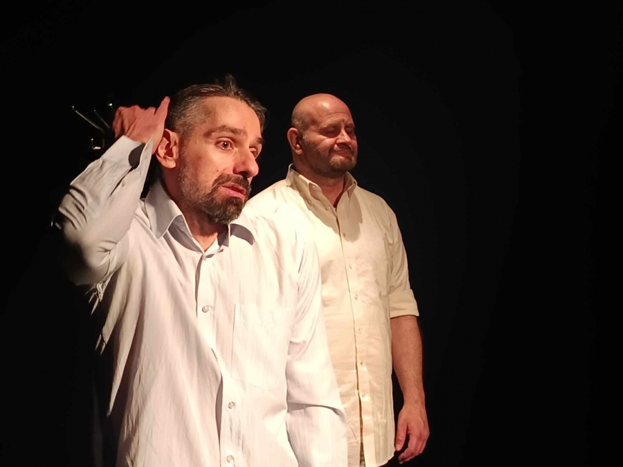 21 &amp; 27 &Iota;&omicron;&upsilon;&nu;ί&omicron;&upsilon;  &laquo;&Gamma;&lambda;&upsilon;&kappa;ό &nu;&epsilon;&rho;ά&nu;&tau;&zeta;&iota;&raquo; &theta;έ&alpha;&tau;&rho;&omicron; &Pi;&alpha;&rho;&alpha;&mu;&upsilon;&theta;ί&alpha;&sigmaf;