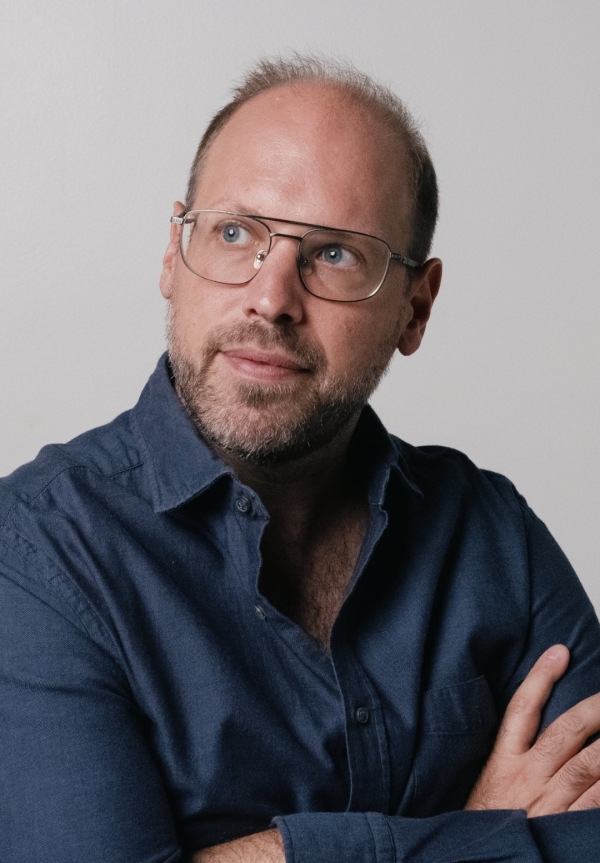 &Sigma;&upsilon;&nu;έ&nu;&tau;&epsilon;&upsilon;&xi;&eta; &tau;&omicron;&upsilon; &Alpha;&nu;&tau;ώ&nu;&eta; &Chi;&alpha;&nu;&iota;ώ&tau;&eta; &sigma;&tau;&omicron; &theta;&epsilon;&alpha;&tau;&rho;&omicron;.gr.