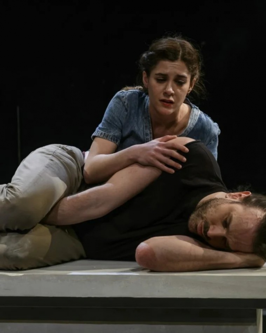 &Sigma;&upsilon;&nu;έ&nu;&tau;&epsilon;&upsilon;&xi;&eta;  &tau;&omicron;&upsilon; &Mu;ά&nu;&omicron;&upsilon; &Kappa;&alpha;&rho;&alpha;&tau;&zeta;&omicron;&gamma;&iota;ά&nu;&nu;&eta; &kappa;&alpha;&iota; &tau;&eta;&sigmaf;  &Alpha;&nu;&alpha;&sigma;&tau;&alpha;&sigma;ί&alpha;&sigmaf; &Rho;&alpha;&phi;&alpha;έ&lambda;&alpha; &Kappa;&omicron;&nu;ί&delta;&eta; &mu;&epsilon; &alpha;&phi;&omicron;&rho;&mu;ή &tau;&eta;&nu; &pi;&alpha;&rho;ά&sigma;&tau;&alpha;&sigma;&eta; "&Kappa;&alpha;&sigma;έ&tau;&alpha;" &sigma;&tau;&omicron; &theta;έ&alpha;&tau;&rho;&omicron;  &Sigma;&tau;&alpha;&theta;&mu;ό&sigmaf;