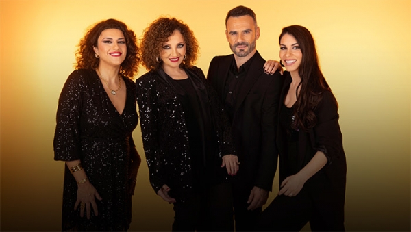 &Eta; &Gamma;&Lambda;&Upsilon;&Kappa;&Epsilon;&Rho;&Iota;&Alpha; &sigma;&tau;&eta;&nu; &Omicron;&delta;ό &Lambda;&upsilon;&sigma;ί&omicron;&upsilon; | &Mu;&alpha;&zeta;ί &tau;&eta;&sigmaf; &omicron;&iota;, &Sigma;&omicron;&phi;ί&alpha; &Pi;&alpha;&pi;ά&zeta;&omicron;&gamma;&lambda;&omicron;&upsilon;, &Chi;&alpha;&rho;ή&sigmaf; &Mu;&alpha;&kappa;&rho;ή&sigmaf;, &Chi;&rho;&iota;&sigma;&tau;&iota;ά&nu;&alpha; &Gamma;&alpha;&lambda;&iota;ά&tau;&sigma;&omicron;&upsilon; | &Alpha;&pi;ό 15 &Nu;&omicron;&epsilon;&mu;&beta;&rho;ί&omicron;&upsilon; &kappa;ά&theta;&epsilon; &Pi;έ&mu;&pi;&tau;&eta; &kappa;&alpha;&iota; &Sigma;ά&beta;&beta;&alpha;&tau;&omicron;