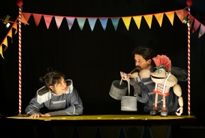 &laquo;CIRCULUS&raquo; &ndash; Έ&nu;&alpha; &Mu;&alpha;&gamma;&iota;&kappa;ό &Tau;&sigma;ί&rho;&kappa;&omicron; &Delta;&iota;&alpha;&phi;&omicron;&rho;&epsilon;&tau;&iota;&kappa;ό&tau;&eta;&tau;&alpha;&sigmaf; &kappa;&alpha;&iota; &Sigma;&upsilon;&mu;&pi;&epsilon;&rho;ί&lambda;&eta;&psi;&eta;&sigmaf; &sigma;&tau;&omicron; &theta;έ&alpha;&tau;&rho;&omicron; &Alpha;&lambda;&kappa;&mu;ή&nu;&eta; &alpha;&pi;ό &Sigma;ά&beta;&beta;&alpha;&tau;&omicron; 8 &Mu;&alpha;&rho;&tau;ί&omicron;&upsilon; &sigma;&tau;&iota;&sigmaf; 16:00 &Epsilon;&iota;&sigma;&epsilon;&rho;&chi;ό&mu;&epsilon;&nu;&alpha;