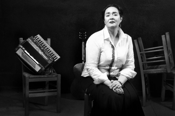 &Epsilon;ί&delta;&alpha;&mu;&epsilon; &tau;&eta;&nu; &Tau;&omicron;&upsilon;&rho;&kappa;&omicron;&mu;&epsilon;&rho;ί&tau;&iota;&sigma;&sigma;&alpha; &sigma;&tau;&omicron; Tempus Verum &sigma;&epsilon; &kappa;&epsilon;ί&mu;&epsilon;&nu;&omicron; &kappa;&alpha;&iota; &sigma;&kappa;&eta;&nu;&omicron;&theta;&epsilon;&sigma;ί&alpha; &Delta;&eta;&mu;ή&tau;&rho;&eta; &Kappa;&alpha;&rho;&alpha;&tau;&zeta;&iota;ά.