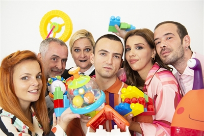 &Epsilon;ί&delta;&alpha;&mu;&epsilon; &tau;&omicron; &laquo;&Gamma;&omicron;&nu;&epsilon;&omicron;&tau;&rho;&omicron;&phi;&epsilon;ί&omicron;&raquo; &sigma;&tau;&omicron;  &Theta;έ&alpha;&tau;&rho;&omicron; Noūs, Creative space.