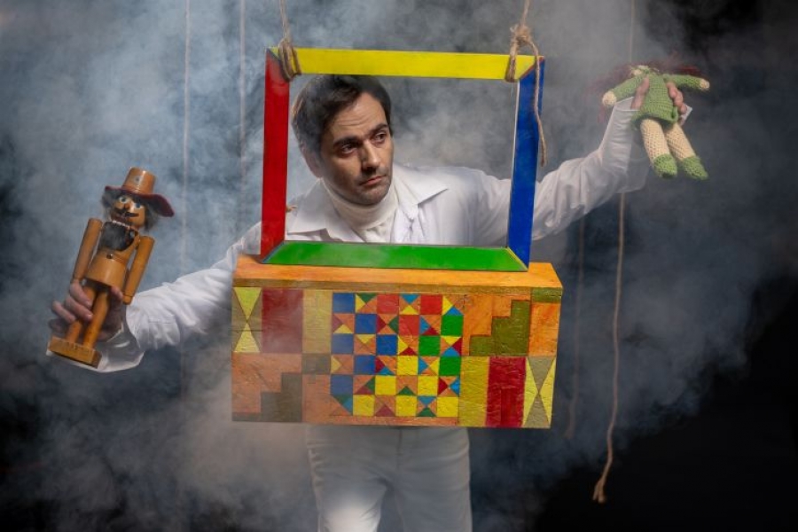 &Epsilon;ί&delta;&alpha;&mu;&epsilon; &tau;&eta;&nu; &pi;&alpha;&rho;ά&sigma;&tau;&alpha;&sigma;&eta; Έ&nu;&alpha; &kappa;&omicron;&upsilon;&kappa;&lambda;ό&sigma;&pi;&iota;&tau;&omicron; &tau;&omicron;&upsilon; Ί&psi;&epsilon;&nu; &sigma;&tau;&eta; &sigma;&kappa;&eta;&nu;ή &Mu;&pi;έ&kappa;&epsilon;&tau;