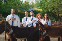 &Alpha;&Pi;&Alpha;&Nu;&Omega; &Sigma;&Tau;&Alpha; &Gamma;&Alpha;Ϊ&Delta;&Omicron;&Upsilon;&Rho;&Iota;&Alpha;  &tau;&omicron;&upsilon; &Gamma;&epsilon;&omega;&rho;&gamma;ί&omicron;&upsilon; &Sigma;&omicron;&upsilon;&rho;ή -   &Eta; &nu;έ&alpha; &kappa;&omega;&mu;&omega;&delta;ί&alpha; &tau;&eta;&sigmaf; &theta;&epsilon;&alpha;&tau;&rho;&iota;&kappa;ή&sigmaf; &omicron;&mu;ά&delta;&alpha;&sigmaf; &Nu;&Omicron;&Kappa; -&Alpha;&Omicron;&Upsilon;&Tau;