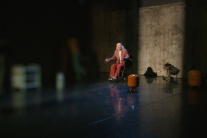 &Sigma;&upsilon;&nu;έ&nu;&tau;&epsilon;&upsilon;&xi;&eta; &tau;&omicron;&upsilon; Adrian Frieling &sigma;&tau;&omicron; &theta;&epsilon;&alpha;&tau;&rho;&omicron;.gr