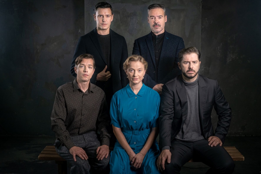 &Theta;έ&alpha;&tau;&rho;&omicron; &Tau;έ&chi;&nu;&eta;&sigmaf; | &Upsilon;&pi;ό&gamma;&epsilon;&iota;&omicron; | Photograph 51 | &Pi;&rho;&epsilon;&mu;&iota;έ&rho;&alpha; 28/11