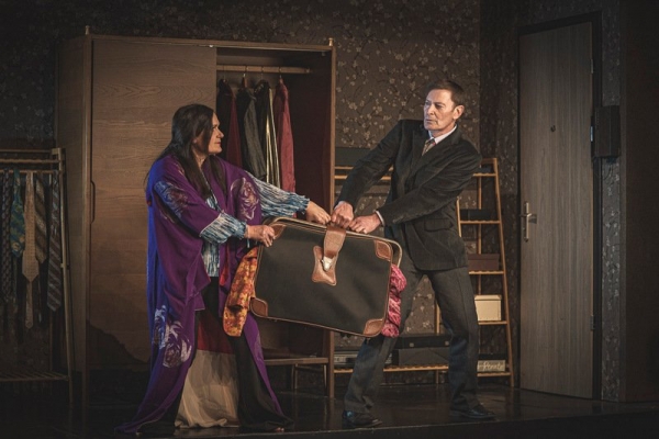 &Epsilon;ί&delta;&alpha;&mu;&epsilon; &tau;&omicron; &Sigma;&eta;&mu;&epsilon;&iota;&omega;&mu;&alpha;&tau;ά&rho;&iota;&omicron; &sigma;&tau;&eta; &Theta;&epsilon;&alpha;&tau;&rho;&iota;&kappa;ή &Sigma;&kappa;&eta;&nu;ή &Alpha;&nu;&tau;ώ&nu;&eta; &Alpha;&nu;&tau;&omega;&nu;ί&omicron;&upsilon;