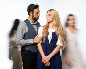 &Lambda;&Epsilon;&Upsilon;&Kappa;&Omicron; &Tau;&Rho;&Iota;&Alpha;&Nu;&Tau;&Alpha;&Phi;&Upsilon;&Lambda;&Lambda;&Omicron;  &Mu;&iota;&omicron;ύ&zeta;&iota;&kappa;&alpha;&lambda; -  &Alpha;&pi;ό 13 &Omicron;&kappa;&tau;&omega;&beta;&rho;ί&omicron;&upsilon; &sigma;&tau;&omicron; &Theta;έ&alpha;&tau;&rho;&omicron; &Chi;&Omega;&Rho;&Omicron;&Sigma;