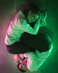 &Chi;&Alpha;&Rho;&Omicron;&Lambda;&Nu;&Tau; &Pi;&Iota;&Nu;&Tau;&Epsilon;&Rho; &Omicron; &Epsilon;&Rho;&Alpha;&Sigma;&Tau;&Eta;&Sigma; &Mu;&epsilon;&tau;ά&phi;&rho;&alpha;&sigma;&eta; - &sigma;&kappa;&eta;&nu;&omicron;&theta;&epsilon;&sigma;ί&alpha;: &Alpha;&lambda;έ&xi;&alpha;&nu;&delta;&rho;&omicron;&sigmaf; &Kappa;&omicron;έ&nu;