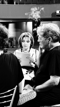 &Pi;&rho;ώ&tau;&eta; &alpha;&nu;ά&gamma;&nu;&omega;&sigma;&eta; &gamma;&iota;&alpha; &tau;&alpha; "Έ&xi;&iota; &mu;&alpha;&theta;ή&mu;&alpha;&tau;&alpha; &chi;&omicron;&rho;&omicron;ύ &sigma;&epsilon; έ&xi;&iota; &epsilon;&beta;&delta;&omicron;&mu;ά&delta;&epsilon;&sigmaf;", &sigma;&epsilon; &sigma;&kappa;&eta;&nu;&omicron;&theta;&epsilon;&sigma;ί&alpha; &Pi;έ&tau;&rho;&omicron;&upsilon; &Zeta;&omicron;ύ&lambda;&iota;&alpha;, &sigma;&tau;&omicron; &Pi;&tau;&iota; &Pi;&alpha;&lambda;&alpha;ί