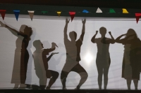 &Eta; &omicron;&mu;ά&delta;&alpha; Oper(o) &xi;&alpha;&nu;&alpha;&beta;&gamma;&alpha;ί&nu;&epsilon;&iota; &sigma;&tau;&iota;&sigmaf; &pi;&lambda;&alpha;&tau;&epsilon;ί&epsilon;&sigmaf; &mu;&epsilon; &nu;έ&alpha; &pi;&alpha;&rho;&alpha;&gamma;&omega;&gamma;ή | 18, 19, 20 / 6 | &Phi;&epsilon;&sigma;&tau;&iota;&beta;ά&lambda; &Lambda;&upsilon;&rho;&iota;&kappa;ό&sigmaf; &Nu;ό&tau;&omicron;&sigmaf; &tau;&eta;&sigmaf; &Epsilon;&Lambda;&Sigma;