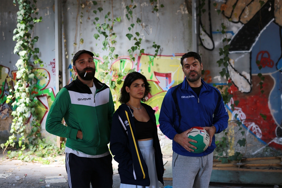 &Sigma;&upsilon;&nu;έ&nu;&tau;&epsilon;&upsilon;&xi;&eta; &tau;&omega;&nu; &eta;&theta;&omicron;&pi;&omicron;&iota;ώ&nu; &Sigma;&tau;&epsilon;&phi;&alpha;&nu;ί&alpha; &Kappa;&alpha;&lambda;&omicron;&mu;&omicron;ί&rho;&eta; , &Tau;ά&sigma;&omicron; &Theta;&epsilon;&omicron;&phi;&iota;&lambda;ά&tau;&omicron; &kappa;&alpha;&iota; &Phi;ώ&tau;&eta; &Tau;&sigma;&omicron;&tau;&omicron;&upsilon;&lambda;ί&delta;&eta; &mu;&epsilon; &alpha;&phi;&omicron;&rho;&mu;ή &tau;&eta;&nu; &pi;&alpha;&rho;ά&sigma;&tau;&alpha;&sigma;&eta;  "&Mu;&iota;&alpha; &Iota;&sigma;&tau;&omicron;&rho;ί&alpha; &Epsilon;&rho;&omega;&tau;&alpha; &kappa;&alpha;&iota; &Pi;&omicron;&delta;&omicron;&sigma;&phi;&alpha;ί&rho;&omicron;&upsilon; "