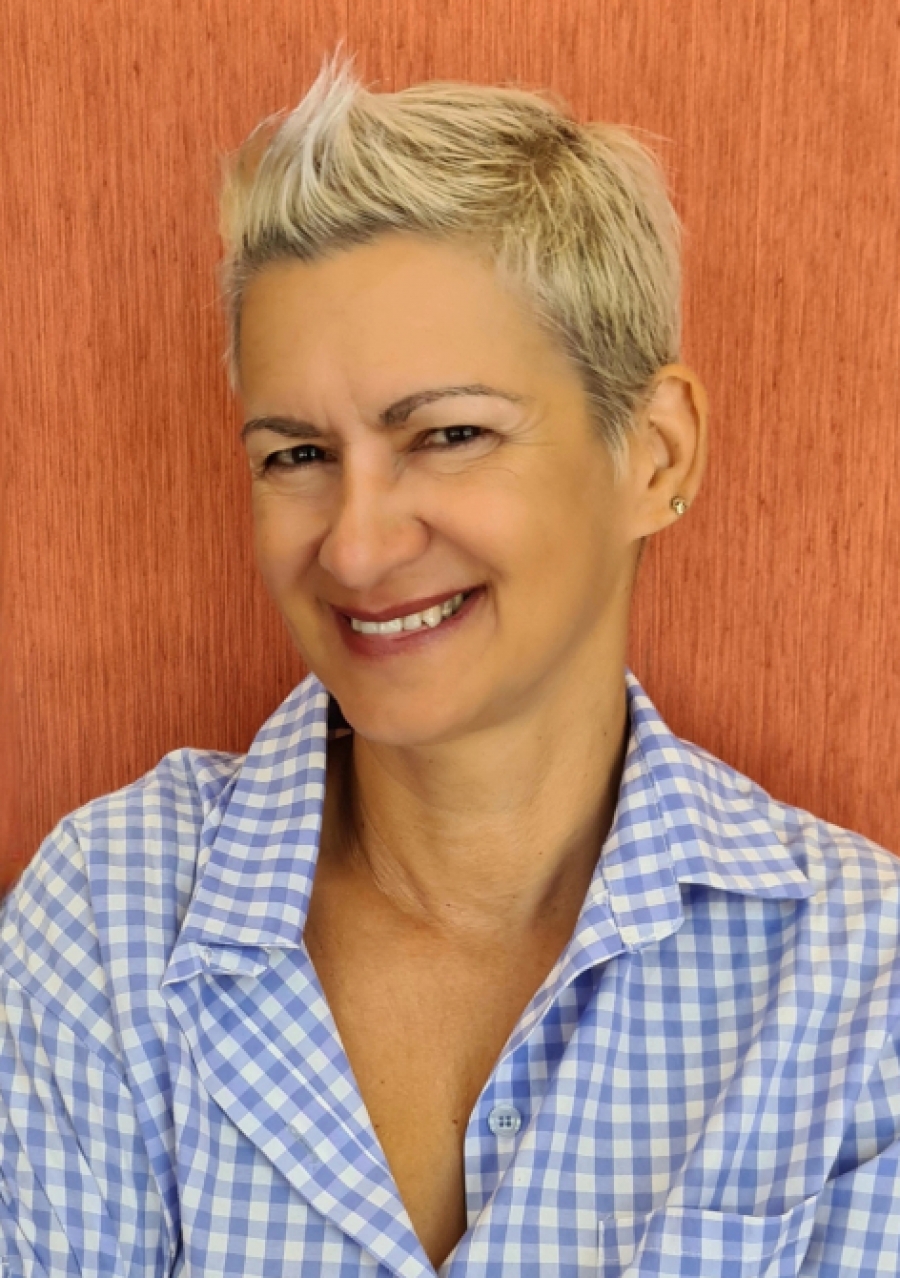 &Pi;&alpha;&rho;&omicron;&upsilon;&sigma;ί&alpha;&sigma;&eta; &tau;&omicron;&upsilon; &beta;&iota;&beta;&lambda;ί&omicron;&upsilon; &tau;&eta;&sigmaf; &Epsilon;&lambda;έ&nu;&eta;&sigmaf; &Gamma;&iota;&alpha;&nu;&nu;ά&kappa;&eta;