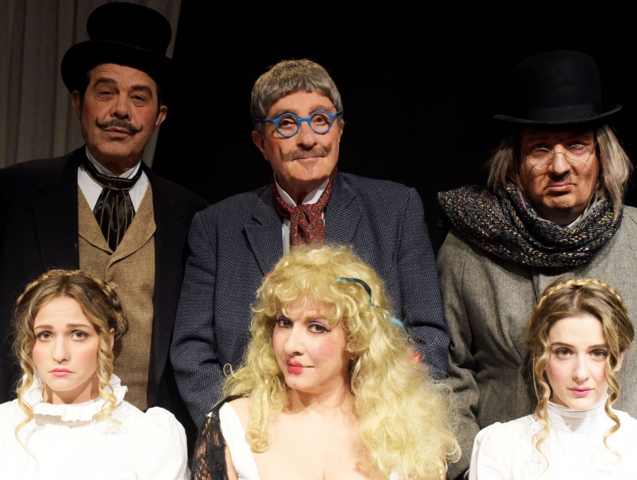 &Mu;&Pi;&Omicron;&Sigma;&Tau; &Tau;&Omicron; &Epsilon;&Pi;&Alpha;&Gamma;&Gamma;&Epsilon;&Lambda;&Mu;&Alpha; &Tau;&Eta;&Sigma; &Mu;&Eta;&Tau;&Rho;&Omicron;&Sigma; &Mu;&Omicron;&Upsilon; έ&rho;&chi;&epsilon;&tau;&alpha;&iota; &sigma;&tau;&omicron; &theta;έ&alpha;&tau;&rho;&omicron; &Sigma;&Tau;&Omicron;&Alpha;