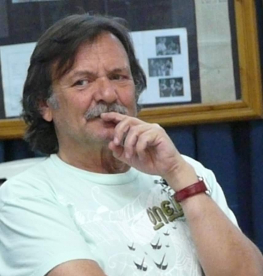 &Sigma;&upsilon;&nu;έ&nu;&tau;&epsilon;&upsilon;&xi;&eta; &tau;&omicron;&upsilon; &Gamma;&iota;ά&nu;&nu;&eta; &Kappa;&alpha;&lambda;&alpha;&tau;&zeta;ό&pi;&omicron;&upsilon;&lambda;&omicron;&upsilon;, &sigma;&tau;&omicron; &theta;&epsilon;&alpha;&tau;&rho;&omicron;.gr &mu;&epsilon; &alpha;&phi;&omicron;&rho;&mu;ή &tau;&eta;&nu; &kappa;&upsilon;&kappa;&lambda;&omicron;&phi;&omicron;&rho;ί&alpha; &tau;&omicron;&upsilon; &nu;έ&omicron;&upsilon; &tau;&omicron;&upsilon; &beta;&iota;&beta;&lambda;ί&omicron;&upsilon; &laquo;&Theta;&Epsilon;&Alpha;&Tau;&Rho;&Omicron; &Gamma;&Iota;&Alpha; &Pi;&Alpha;&Iota;&Delta;&Iota;&Alpha; &kappa;&alpha;&iota;... έ&xi;&upsilon;&pi;&nu;&omicron;&upsilon;&sigmaf; &mu;&epsilon;&gamma;ά&lambda;&omicron;&upsilon;&sigmaf;&raquo; &alpha;&pi;ό &tau;&iota;&sigmaf; &epsilon;&kappa;&delta;ό&sigma;&epsilon;&iota;&sigmaf;  &Phi;ί&lambda;&nu;&tau;&iota;&sigma;&iota;.