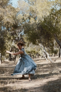 &laquo;&Phi;&lambda;ά&iota;&raquo;  &tau;&eta;&sigmaf; &Sigma;&tau;έ&lambda;&lambda;&alpha;&sigmaf; &Zeta;&alpha;&phi;&epsilon;&iota;&rho;&omicron;&pi;&omicron;ύ&lambda;&omicron;&upsilon;  , &epsilon;&rho;&mu;&eta;&nu;&epsilon;ύ&epsilon;&iota; &eta; &Lambda;ί&lambda;&eta; &Tau;&sigma;&epsilon;&sigma;&mu;&alpha;&tau;&zeta;ό&gamma;&lambda;&omicron;&upsilon;