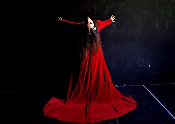 &Epsilon;ί&delta;&alpha;&mu;&epsilon; &tau;&eta;&nu; &pi;&alpha;&rho;ά&sigma;&tau;&alpha;&sigma;&eta; &Phi;&alpha;ί&delta;&rho;&alpha;&sigmaf; Ά&tau;&omicron;&pi;&omicron;&sigmaf; &sigma;&tau;&omicron; &theta;έ&alpha;&tau;&rho;&omicron; &Epsilon;&nu; &Alpha;&theta;ή&nu;&alpha;&iota;&sigmaf;.