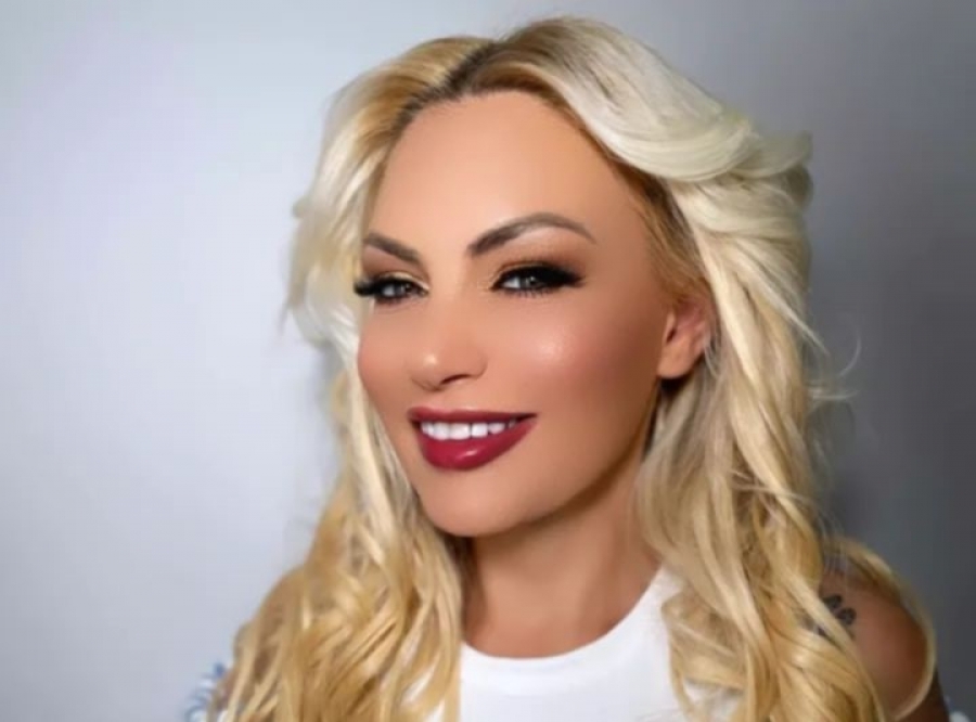 &Sigma;&upsilon;&nu;έ&nu;&tau;&epsilon;&upsilon;&xi;&eta; &tau;&eta;&sigmaf; &eta;&theta;&omicron;&pi;&omicron;&iota;&omicron;ύ &Gamma;&omega;&gamma;ώ&sigmaf; &Gamma;&alpha;&rho;&upsilon;&phi;ά&lambda;&lambda;&omicron;&upsilon; &mu;&epsilon; &alpha;&phi;&omicron;&rho;&mu;ή &tau;&eta;&nu; &pi;&alpha;&rho;ά&sigma;&tau;&alpha;&sigma;&eta; "&Eta; &pi;&alpha;&rho;έ&alpha; &tau;&omicron;&upsilon; &Mu;ί&kappa;&upsilon; &kappa;&alpha;&iota; &tau;&omicron; &tau;&rho;&alpha;&gamma;&omicron;ύ&delta;&iota; &tau;&eta;&sigmaf; &chi;&alpha;&rho;ά&sigmaf; "