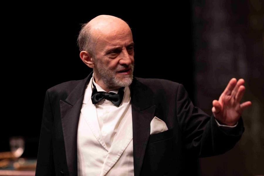 &Omicron; &Epsilon;&pi;&iota;&sigma;&kappa;έ&pi;&tau;&eta;&sigmaf; &tau;&omicron;&upsilon; &Epsilon;&rho;&iota;&kappa; &Epsilon;&mu;&mu;&alpha;&nu;&omicron;&upsilon;έ&lambda; &Sigma;&mu;&iota;&tau; &sigma;&epsilon; &sigma;&kappa;&eta;&nu;&omicron;&theta;&epsilon;&sigma;ί&alpha; &Sigma;&omega;&tau;ή&rho;&eta; &Tau;&sigma;&alpha;&phi;&omicron;ύ&lambda;&iota;&alpha;