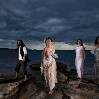 &Epsilon;ί&delta;&alpha;&mu;&epsilon; &tau;&omicron; Pass-Port  &sigma;&tau;&omicron; &theta;έ&alpha;&tau;&rho;&omicron; A&rho;&gamma;ώ.