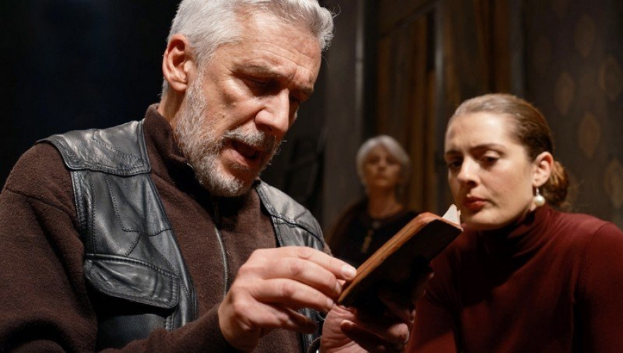 Είδαμε την παράσταση «Η Ράβδος» στο Θέατρο Οδού Κυκλάδων «Λευτέρης Βογιατζής»