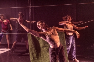 &Omicron;&Nu;&Epsilon;&Iota;&Rho;&Omicron; | &eta; &nu;έ&alpha; &pi;&alpha;&rho;&alpha;&gamma;&omega;&gamma;ή &tau;&eta;&sigmaf; &omicron;&mu;ά&delta;&alpha;&sigmaf; &Epsilon;&lambda;&lambda;ή&nu;&omega;&nu; &alpha;&kappa;&rho;&omicron;&beta;&alpha;&tau;ώ&nu; &kappa;&alpha;&iota; &chi;&omicron;&rho;&epsilon;&upsilon;&tau;ώ&nu; &laquo;&kappa;&iota; ό&mu;&Omega;&sigmaf; &kappa;&iota;&nu;&epsilon;ί&tau;&alpha;&iota;&raquo; | &Pi;&rho;&epsilon;&mu;&iota;έ&rho;&alpha; 21/10