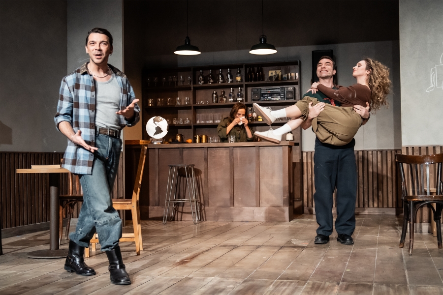 &laquo;&Delta;ύ&omicron; ή &tau;&rho;ί&alpha; &pi;&rho;ά&gamma;&mu;&alpha;&tau;&alpha; &pi;&omicron;&upsilon; &xi;έ&rho;&omega; &gamma;&iota;&rsquo; &alpha;&upsilon;&tau;ό&nu;&raquo; - &tau;&omicron;&upsilon; &Alpha;&nu;έ&sigma;&tau;&eta; &Alpha;&zeta;ά ||  &Tau;&Epsilon;&Lambda;&Epsilon;&Upsilon;&Tau;&Alpha;&Iota;&Omicron;&Sigma; &Mu;&Eta;&Nu;&Alpha;&Sigma; &Pi;&Alpha;&Rho;&Alpha;&Sigma;&Tau;&Alpha;&Sigma;&Epsilon;&Omega;&Nu;