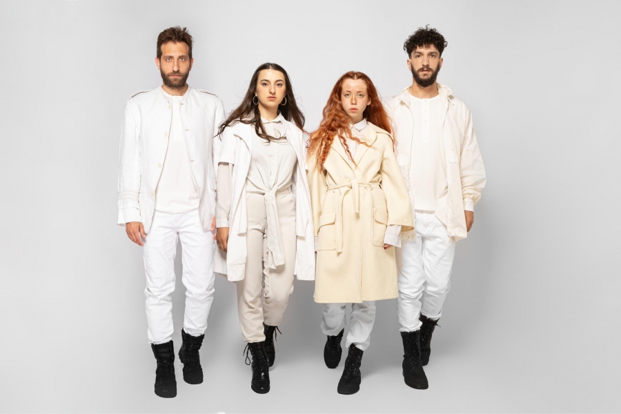 &Eta; &laquo;&Epsilon;&Lambda;&Epsilon;&Nu;&Eta;&raquo; &Tau;&Omicron;&Upsilon; &Epsilon;&Upsilon;&Rho;&Iota;&Pi;&Iota;&Delta;&Eta; &Alpha;&Pi;&Omicron; 4 &Omicron;&Kappa;&Tau;&Omega;&Beta;&Rho;&Iota;&Omicron;&Upsilon; &Sigma;&Tau;&Omicron; &Theta;&Epsilon;&Alpha;&Tau;&Rho;&Omicron; &Nu;&Omicron;&Upsilon;&Sigma;