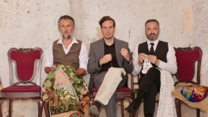 &Omicron; &Mu;&Iota;&Sigma;&Alpha;&Nu;&Theta;&Rho;&Omega;&Pi;&Omicron;&Sigma; &tau;&omicron;&upsilon; &Mu;&omicron;&lambda;&iota;έ&rho;&omicron;&upsilon;, &sigma;&epsilon; &sigma;&kappa;&eta;&nu;&omicron;&theta;&epsilon;&sigma;ί&alpha; &Mu;&alpha;&rho;ί&alpha;&sigmaf; &Mu;&alpha;&gamma;&kappa;&alpha;&nu;ά&rho;&eta; | &alpha;&pi;ό 23 &Nu;&omicron;&epsilon;&mu;&beta;&rho;ί&omicron;&upsilon; &sigma;&tau;&omicron; &Theta;&eta;&sigma;&epsilon;ί&omicron;&nu;