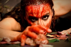 &Tau;&omicron; &sigma;&tau;&rho;ί&psi;&iota;&mu;&omicron; &tau;&eta;&sigmaf; &beta;ί&delta;&alpha;&sigmaf; Reloaded...2&eta; &chi;&rho;&omicron;&nu;&iota;ά &epsilon;&pi;&iota;&tau;&upsilon;&chi;ί&alpha;&sigmaf; &sigma;&tau;&omicron; &theta;έ&alpha;&tau;&rho;&omicron; Vault Theatre Plus