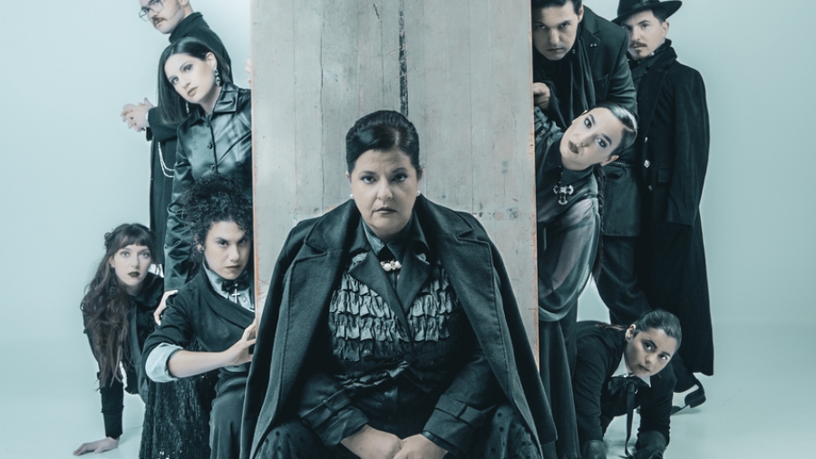 &Epsilon;ί&delta;&alpha;&mu;&epsilon; &tau;&eta;&nu; &pi;&alpha;&rho;ά&sigma;&tau;&alpha;&sigma;&eta; &ldquo;&Beta;ά&sigma;&sigma;&alpha; -&mu;&iota;&alpha; &mu;&eta;&tau;έ&rho;&alpha;&rdquo; &sigma;&tau;&omicron;  Arroyo