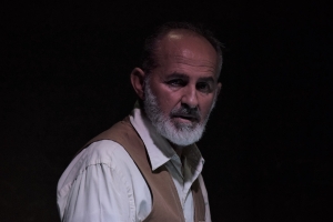 &Alpha;&lambda;έ&xi;&alpha;&nu;&delta;&rho;&omicron;&upsilon; &Pi;&alpha;&pi;&alpha;&delta;&iota;&alpha;&mu;ά&nu;&tau;&eta; &laquo;&Omicron; έ&rho;&omega;&tau;&alpha;&sigmaf; &sigma;&tau;&alpha; &chi;&iota;ό&nu;&iota;&alpha;&raquo; &alpha;&pi;ό 16 &Iota;&alpha;&nu;&omicron;&upsilon;&alpha;&rho;ί&omicron;&upsilon; &sigma;&tau;&omicron; &Theta;έ&alpha;&tau;&rho;&omicron; &Alpha;&lambda;&epsilon;&xi;ά&nu;&delta;&rho;&epsilon;&iota;&alpha;