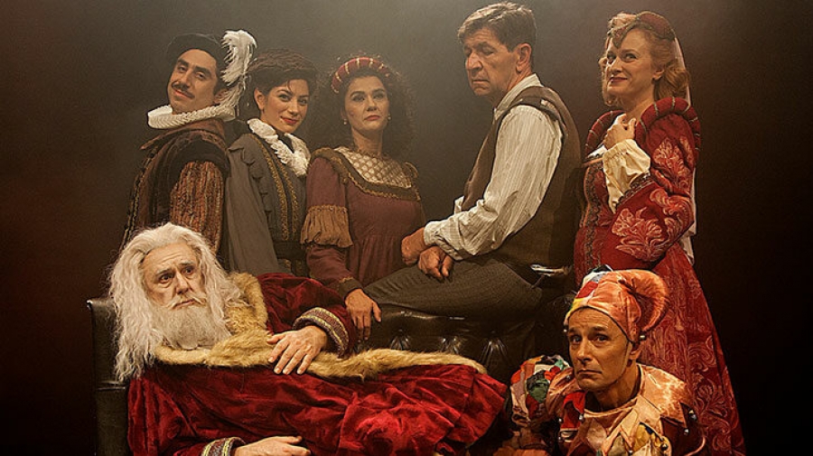 &Epsilon;ί&delta;&alpha;&mu;&epsilon; &tau;&omicron;&nu; &Alpha;&mu;&pi;&iota;&gamma;&iota;έ&rho; &sigma;&tau;&omicron; &theta;έ&alpha;&tau;&rho;&omicron; &Tau;&zeta;έ&nu;&eta; &Kappa;&alpha;&rho;έ&zeta;&eta;.