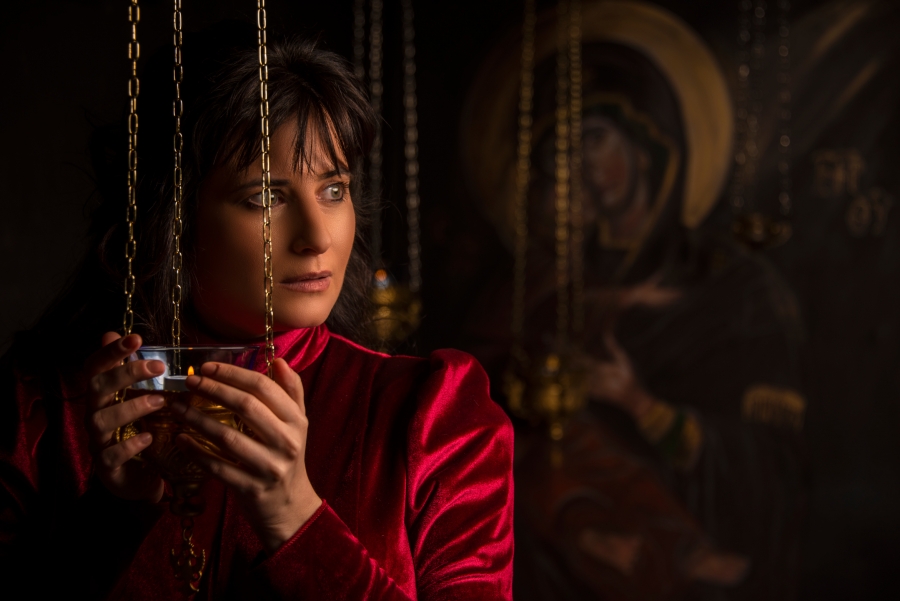 &Sigma;&upsilon;&nu;έ&nu;&tau;&epsilon;&upsilon;&xi;&eta; &tau;&eta;&sigmaf; &Sigma;&omicron;&phi;ί&alpha;&sigmaf; &Kappa;&alpha;&psi;&omicron;ύ&rho;&omicron;&upsilon; &sigma;&tau;&omicron; &theta;&epsilon;&alpha;&tau;&rho;&omicron;.gr &mu;&epsilon; &alpha;&phi;&omicron;&rho;&mu;ή &tau;&eta;&nu; &pi;&alpha;&rho;ά&sigma;&tau;&alpha;&sigma;&eta; &Kappa;&alpha;&rho;&alpha;ϊ&sigma;&kappa;ά&kappa;&epsilon;&nu;&alpha;, o &Theta;&rho;ύ&lambda;&omicron;&sigmaf; &sigma;&tau;&omicron;&nu; &Pi;&omicron;&lambda;&upsilon;&chi;ώ&rho;&omicron; Vault.