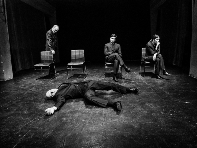 &Kappa;&alpha;&lambda;&iota;&gamma;&omicron;ύ&lambda;&alpha;&sigmaf;" &sigma;&epsilon; &sigma;&kappa;&eta;&nu;&omicron;&theta;&epsilon;&sigma;ί&alpha; &Tau;&sigma;έ&zeta;&alpha;&rho;&iota;&sigmaf; &Gamma;&kappa;&rho;&alpha;&omicron;&upsilon;&zeta;ί&nu;&iota;&sigmaf; &alpha;&pi;ό 14 &Omicron;&kappa;&tau;&omega;&beta;&rho;ί&omicron;&upsilon; &sigma;&tau;&omicron; &theta;έ&alpha;&tau;&rho;&omicron; "&Tau;&zeta;έ&nu;&eta; &Kappa;&alpha;&rho;έ&zeta;&eta;"