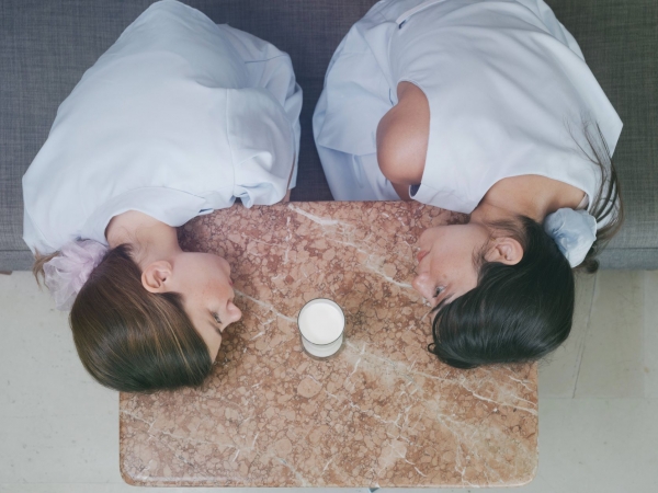 &Eta; &Tau;&zeta;&omega;&rho;&tau;&zeta;ί&nu;&alpha; &Lambda;&iota;ώ&sigma;&eta; &kappa;&alpha;&iota; &eta; &Nu;ά&nu;&sigma;&upsilon; &Mu;&pi;&omicron;ύ&kappa;&lambda;&eta; "&alpha;&nu;&epsilon;&beta;ά&zeta;&omicron;&upsilon;&nu;" &Epsilon;&upsilon;&theta;ύ&mu;&eta; &Phi;&iota;&lambda;ί&pi;&pi;&omicron;&upsilon; &sigma;&tau;&omicron;&nu; &Nu;έ&omicron; &Kappa;ό&sigma;&mu;&omicron; | &Pi;&rho;&epsilon;&mu;&iota;έ&rho;&alpha;: 6 &Phi;&epsilon;&beta;&rho;&omicron;&upsilon;&alpha;&rho;ί&omicron;&upsilon;