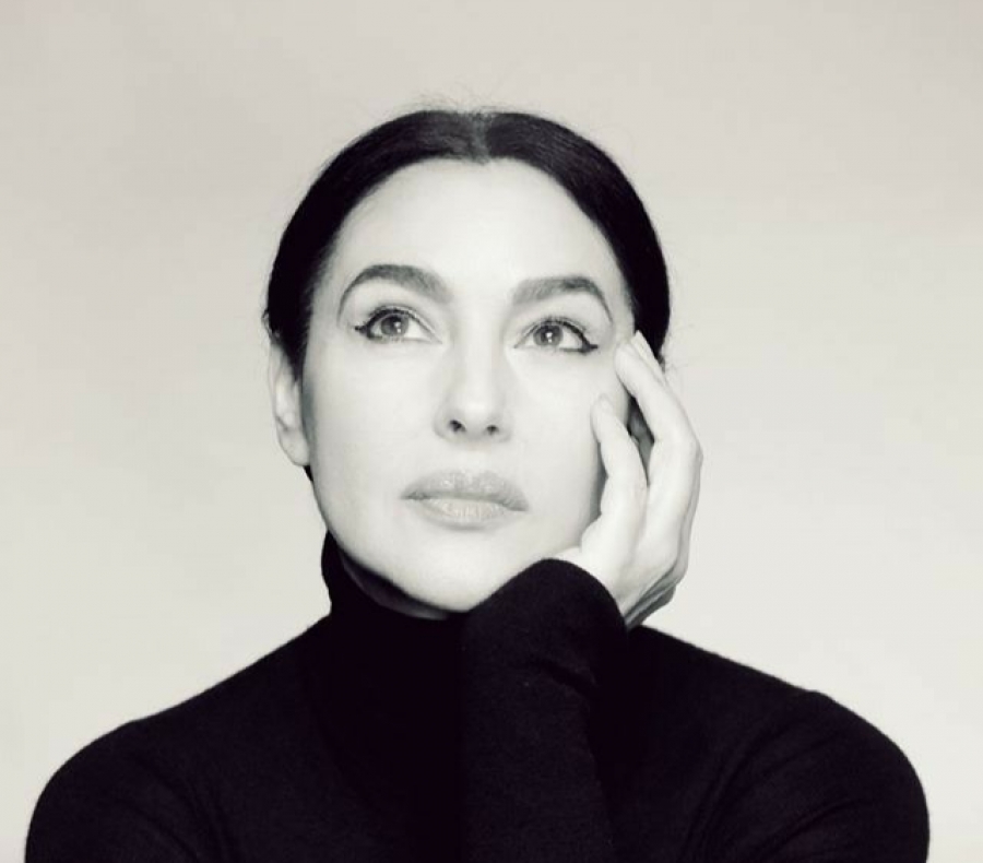 &Eta; &Mu;ό&nu;&iota;&kappa;&alpha; &Mu;&pi;&epsilon;&lambda;&omicron;ύ&tau;&sigma;&iota;  &gamma;&iota;&alpha; &delta;&upsilon;&omicron; &mu;&omicron;&nu;&alpha;&delta;&iota;&kappa;έ&sigmaf; &pi;&alpha;&rho;&alpha;&sigma;&tau;ά&sigma;&epsilon;&iota;&sigmaf; &sigma;&tau;&eta;&nu; &Alpha;&theta;ή&nu;&alpha;.