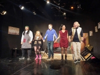 &Epsilon;ί&delta;&alpha;&mu;&epsilon; &tau;&eta; &Sigma;&omicron;&upsilon;&lambda;&tau;ά&nu;&alpha; &sigma;&tau;&omicron; &theta;έ&alpha;&tau;&rho;&omicron; &Pi;&alpha;&rho;&alpha;&mu;&upsilon;&theta;ί&alpha;&sigmaf;