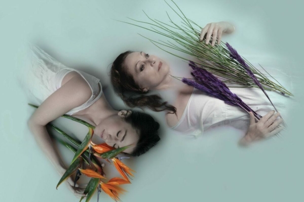 &Xi;&Alpha;&Phi;&Nu;&Iota;&Kappa;&Alpha; &Pi;&Epsilon;&Rho;&Sigma;&Iota; &Tau;&Omicron; &Kappa;&Alpha;&Lambda;&Omicron;&Kappa;&Alpha;&Iota;&Rho;&Iota; &tau;&omicron;&upsilon; &Tau;έ&nu;&epsilon;&sigma;&iota; &Omicron;&upsilon;ί&lambda;&iota;&alpha;&mu;&sigmaf; &sigma;&epsilon; &sigma;&kappa;&eta;&nu;&omicron;&theta;&epsilon;&sigma;ί&alpha; &Lambda;ί&lambda;&lambda;&upsilon;&sigmaf; &Mu;&epsilon;&lambda;&epsilon;&mu;έ &mu;&epsilon; &tau;&eta;&nu; &Phi;&iota;&lambda;&alpha;&rho;έ&tau;&eta; &Kappa;&omicron;&mu;&nu;&eta;&nu;&omicron;ύ