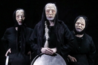 &Omicron;&iota; &gamma;&rho;&iota;έ&sigmaf; &pi;&omicron;&upsilon; &mu;&alpha;&zeta;&epsilon;ύ&omicron;&upsilon;&nu; &tau;&eta;&nu; &tau;&sigma;&omicron;&upsilon;&kappa;&nu;ί&delta;&alpha; &tau;&omicron;&upsilon; &Kappa;&omega;&nu;&sigma;&tau;&alpha;&nu;&tau;ί&nu;&omicron;&upsilon; &Nu;&tau;έ&lambda;&lambda;&alpha;