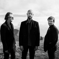 &Pi;&alpha;&rho;&epsilon;&upsilon;&rho;&epsilon;&theta;ή&kappa;&alpha;&mu;&epsilon; &sigma;&tau;&eta;&nu; &sigma;&upsilon;&nu;έ&nu;&tau;&epsilon;&upsilon;&xi;&eta; &tau;ύ&pi;&omicron;&upsilon; &tau;&omega;&nu; Madrugada.