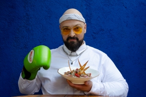 «Σαλάτα με Κινόα» Κυκλοφόρησε το πρώτο single του Θοδωρή Νεοφώτιστου