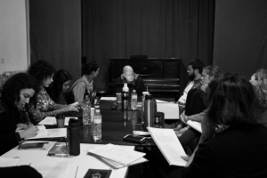 &Theta;έ&alpha;&tau;&rho;&omicron; &Tau;έ&chi;&nu;&eta;&sigmaf; | "&Eta; &Pi;&alpha;&rho;&epsilon;&xi;ή&gamma;&eta;&sigma;&eta;" &tau;&omicron;&upsilon; &Alpha;&lambda;&mu;&pi;έ&rho; &Kappa;&alpha;&mu;ύ | &Sigma;&kappa;&eta;&nu;&omicron;&theta;&epsilon;&sigma;ί&alpha; &Gamma;&iota;ά&nu;&nu;&eta;&sigmaf; &Chi;&omicron;&upsilon;&beta;&alpha;&rho;&delta;ά&sigmaf; | &Pi;&rho;ώ&tau;&epsilon;&sigmaf; &phi;&omega;&tau;&omicron;&gamma;&rho;&alpha;&phi;ί&epsilon;&sigmaf; &alpha;&pi;ό &tau;&iota;&sigmaf; &pi;&rho;ό&beta;&epsilon;&sigmaf; &amp; ά&nu;&omicron;&iota;&gamma;&mu;&alpha; &pi;&rho;&omicron;&pi;ώ&lambda;&eta;&sigma;&eta;&sigmaf;