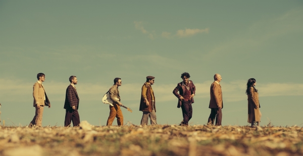 &ldquo;&Omicron; &Tau;&Upsilon;&Chi;&Alpha;&Iota;&Omicron;&Sigma; &Theta;&Alpha;&Nu;&Alpha;&Tau;&Omicron;&Sigma; &Epsilon;&Nu;&Omicron;&Sigma; &Alpha;&Nu;&Alpha;&Rho;&Chi;&Iota;&Kappa;&Omicron;&Upsilon;&rdquo; &sigma;&tau;&omicron; &Kappa;&Alpha;&Tau;&Rho;&Alpha;&Kappa;&Epsilon;&Iota;&Omicron; &Theta;&Epsilon;&Alpha;&Tau;&Rho;&Omicron;