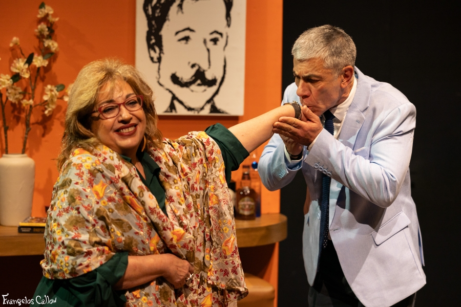 &Epsilon;&sigma;ύ &kappa;&iota; &epsilon;&gamma;ώ &kappa;&iota; &omicron; &Phi;&epsilon;ϊ&nu;&tau;ώ &tau;&omicron;&upsilon; &Delta;&eta;&mu;ή&tau;&rho;&eta; &Alpha;&lambda;&epsilon;&xi;ί&omicron;&upsilon; - &Nu;έ&epsilon;&sigmaf; &eta;&mu;&epsilon;&rho;&omicron;&mu;&eta;&nu;ί&epsilon;&sigmaf; &pi;&alpha;&rho;&alpha;&sigma;&tau;ά&sigma;&epsilon;&omega;&nu;