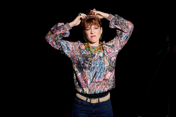 "MINIMAL" &Alpha;&Pi;&Omicron; &Tau;&Eta;&Nu; &Pi;&Epsilon;&Mu;&Pi;&Tau;&Eta; 19 &Omicron;&Kappa;&Tau;&Omega;&Beta;&Rho;&Iota;&Omicron;&Upsilon; &Sigma;&Tau;&Omicron; &Theta;&Epsilon;&Alpha;&Tau;&Rho;&Omicron; "&Mu;&Iota;&Kappa;&Rho;&Omicron;&Sigma; &Kappa;&Epsilon;&Rho;&Alpha;&Mu;&Epsilon;&Iota;&Kappa;&Omicron;&Sigma;"