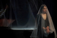 &laquo;&Lambda;&Iota;&Gamma;&Epsilon;&Iota;&Alpha;&raquo; &tau;&omicron;&upsilon; Έ&nu;&tau;&gamma;&kappa;&alpha;&rho; Ά&lambda;&lambda;&alpha;&nu; &Pi;ό&epsilon; &sigma;&epsilon; &sigma;&kappa;&eta;&nu;&omicron;&theta;&epsilon;&sigma;ί&alpha; &tau;&eta;&sigmaf; &Delta;&alpha;&nu;ά&eta;&sigmaf; &Kappa;&alpha;&tau;&sigma;&alpha;&mu;έ&nu;&eta; | &Alpha;&pi;ό &Kappa;&upsilon;&rho;&iota;&alpha;&kappa;ή 18 &Iota;&alpha;&nu;&omicron;&upsilon;&alpha;&rho;ί&omicron;&upsilon; 2026 &sigma;&tau;&omicron; &Theta;έ&alpha;&tau;&rho;&omicron; ARROYO